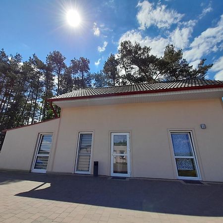 Pokoje Freedoor Ługniany Exterior photo